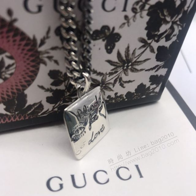 GUCCi飾品 古馳泰銀復古方牌Beind for love 吊墜項鏈 Gucci吊墜  zgbq1017